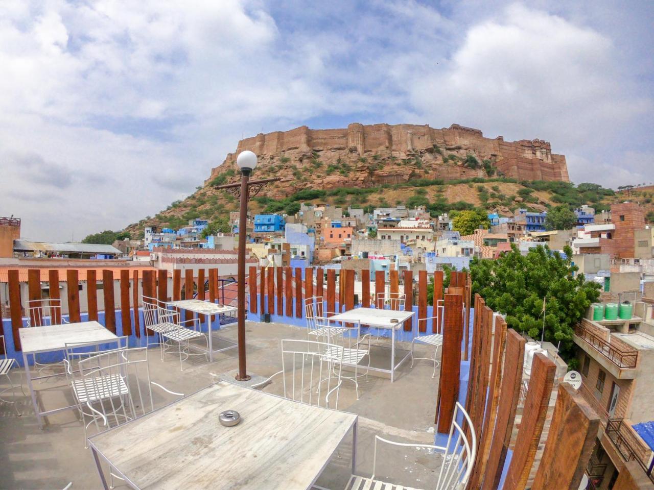 Hotel Kings Retreat Jodhpur 3*